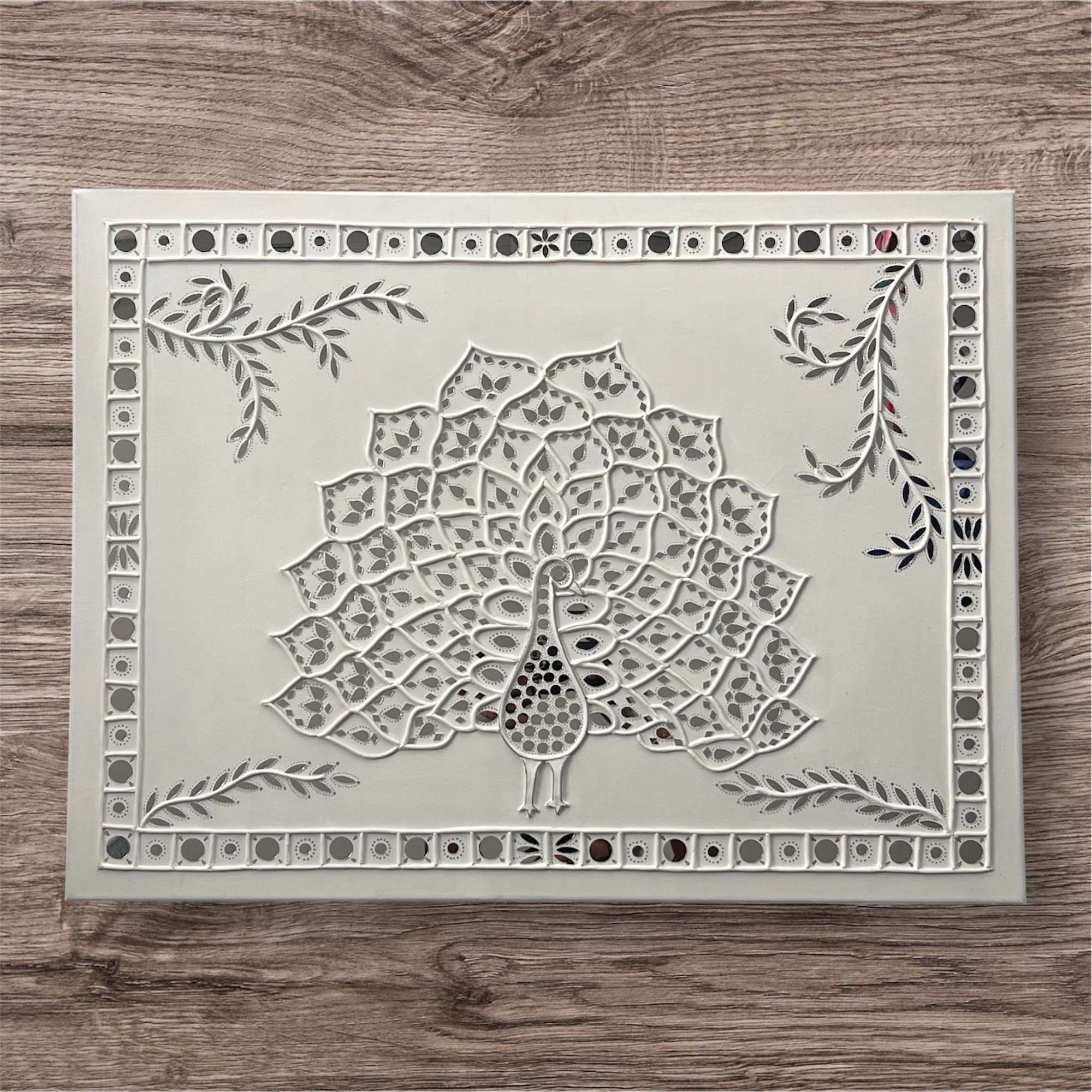 White Peacock (Extra Large) - Image 2